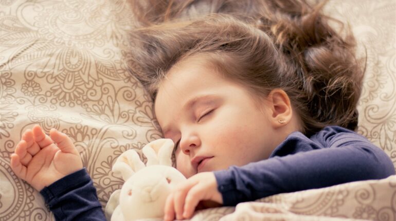 Obiceiuri eficiente pentru un somn odihnitor și revigorant